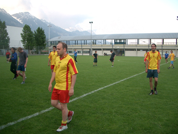 USI-Gro�feldmeisterschaft 2006, Superfreunde vs. Titelverteidiger