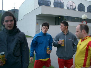 USI-Gro�feldmeisterschaft 2006, Superfreunde vs. Titelverteidiger